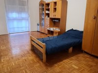 Eladó panellakás, Dunaújvárosban 28 M Ft, 1+1 szobás