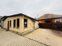 Eladó családi ház, Vecsésen 42.9 M Ft, 3 szobás