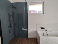 Eladó családi ház, Véménden 81.9 M Ft, 4 szobás