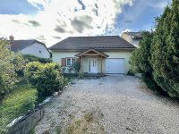 Eladó ikerház, Vácon 135.5 M Ft, 2 szobás / költözzbe.hu