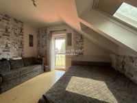 Eladó családi ház, Vecsésen 172 M Ft, 6 szobás