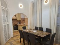 Eladó téglalakás, V. kerületben 109 M Ft, 2 szobás