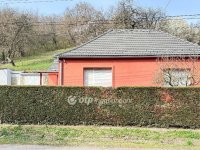 Eladó családi ház, Pécsett 91 M Ft, 3 szobás