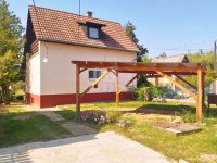 Eladó családi ház, Őrbottyánban 55 M Ft, 2 szobás