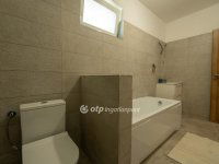 Eladó családi ház, Fóton 104.9 M Ft, 3+2 szobás