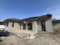 Eladó családi ház, Kecskeméten 179.9 M Ft, 4 szobás