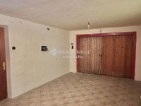 Eladó családi ház, Veresegyházon 139 M Ft, 5 szobás