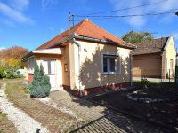 Eladó családi ház, Debrecenben 69 M Ft, 1+2 szobás