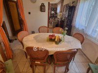 Eladó sorház, III. kerületben 169 M Ft, 5 szobás