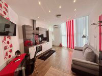 Eladó téglalakás, Pécsett 72 M Ft, 3+1 szobás