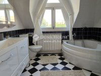 Eladó családi ház, Kecskeméten 199 M Ft, 5 szobás