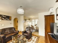 Eladó családi ház, Kecskeméten 149 M Ft, 6+1 szobás