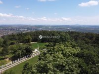 Eladó téglalakás, Pécsett 199 M Ft, 4 szobás