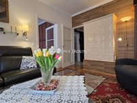 Eladó családi ház, Szombathelyen 96 M Ft, 6 szobás