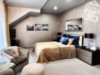 Eladó családi ház, Kecskeméten 420 M Ft, 9 szobás