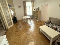 Kiadó téglalakás, albérlet, V. kerületben, Balassi Bálint utcában