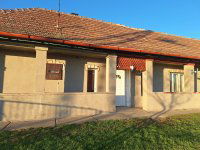 Eladó családi ház, Mérán 12 M Ft, 3 szobás