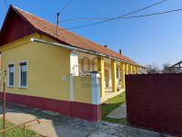 Eladó családi ház, Pitvaroson 12.5 M Ft, 3 szobás