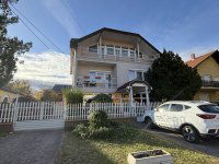 Eladó családi ház, Tatán 149 M Ft, 4 szobás