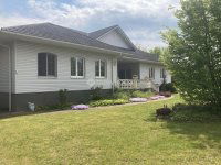 Eladó családi ház, Vácon 275 M Ft, 8 szobás