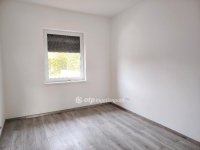 Eladó ikerház, Kápolnásnyéken 98 M Ft, 4 szobás