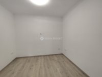 Eladó családi ház, Ócsán 93.9 M Ft, 6 szobás