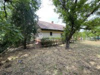 Eladó mezogazdasagi ingatlan