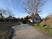 Eladó családi ház, Kőröstetétlenen 64.9 M Ft, 7 szobás