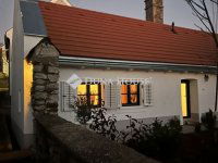 Eladó családi ház, Köveskálon 215 M Ft, 4 szobás