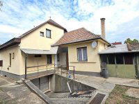 Eladó családi ház, Dunakeszin 88.9 M Ft, 3 szobás
