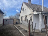 Eladó családi ház, Baján 27 M Ft, 2 szobás