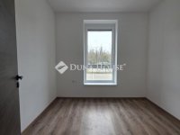 Eladó téglalakás, IV. kerületben 97.5 M Ft, 4 szobás