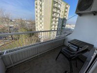 Eladó panellakás, Szegeden 63.9 M Ft, 2+1 szobás