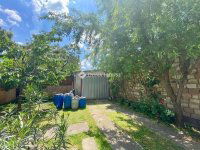 Eladó családi ház, XXIII. kerületben 89.99 M Ft, 6+3 szobás