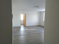 Eladó téglalakás, Verpeléten 22 M Ft, 1+1 szobás