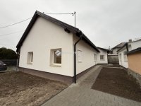 Eladó családi ház, Nyergesújfaluban 79.9 M Ft, 4 szobás