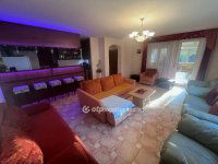 Eladó mezogazdasagi ingatlan, Szatymazon 232 M Ft, 9 szobás