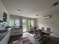 Eladó családi ház, Ürömön 155 M Ft, 7 szobás