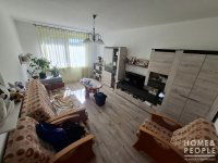 Eladó téglalakás, Szegeden 60.5 M Ft, 3 szobás