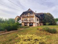 Eladó családi ház, Gödöllőn 169 M Ft, 11 szobás