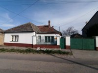 Eladó családi ház, Kecelen 35 M Ft, 5 szobás