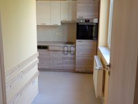 Kiadó téglalakás, albérlet, Szekszárdon, Kodály Zoltán utcában