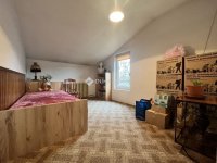 Eladó családi ház, IV. kerületben 143.5 M Ft, 5 szobás