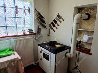 Eladó családi ház, Nován 29.5 M Ft, 2 szobás