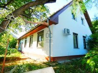 Eladó családi ház, XVII. kerületben 89.9 M Ft, 6 szobás