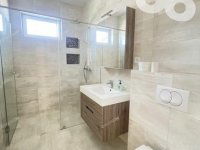 Eladó ikerház, Kecskeméten 85 M Ft, 4 szobás