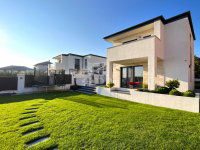 Eladó ikerház, Törökbálinton 335 M Ft, 5 szobás