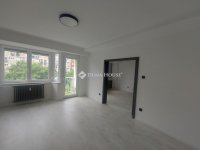 Eladó téglalakás, Pécsett 68.9 M Ft, 2 szobás