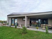 Eladó családi ház, Pécsett 139.5 M Ft, 3 szobás