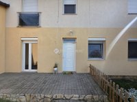 Eladó téglalakás, Gyömrőn 74 M Ft, 3 szobás